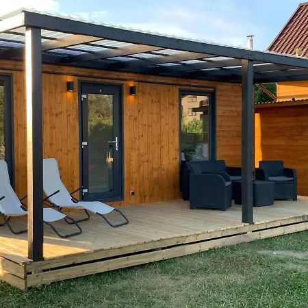 Letniskowe U Krzysia Jastrzębia Góra